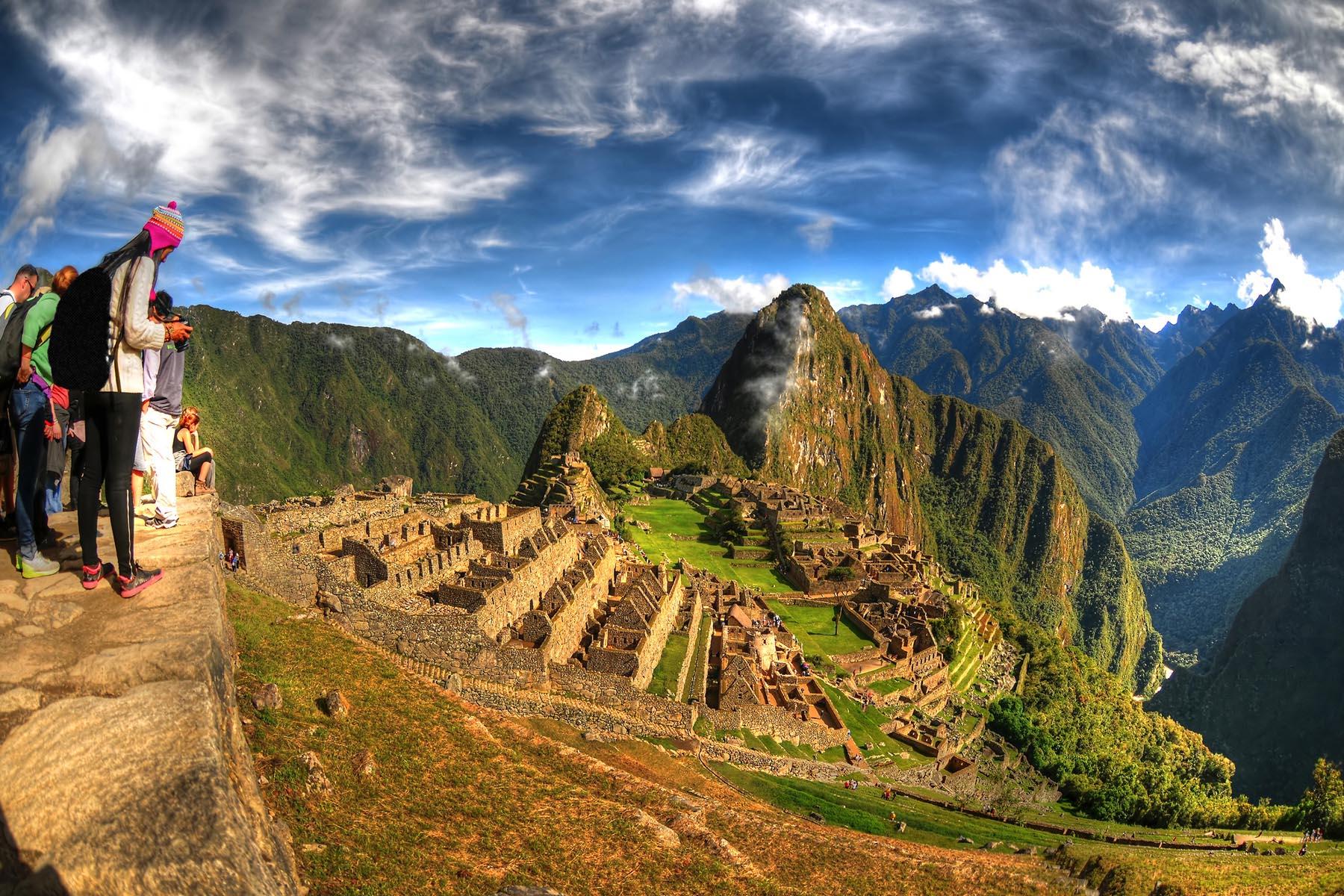 2 Day Tour Machu Picchu Sacred Valley 