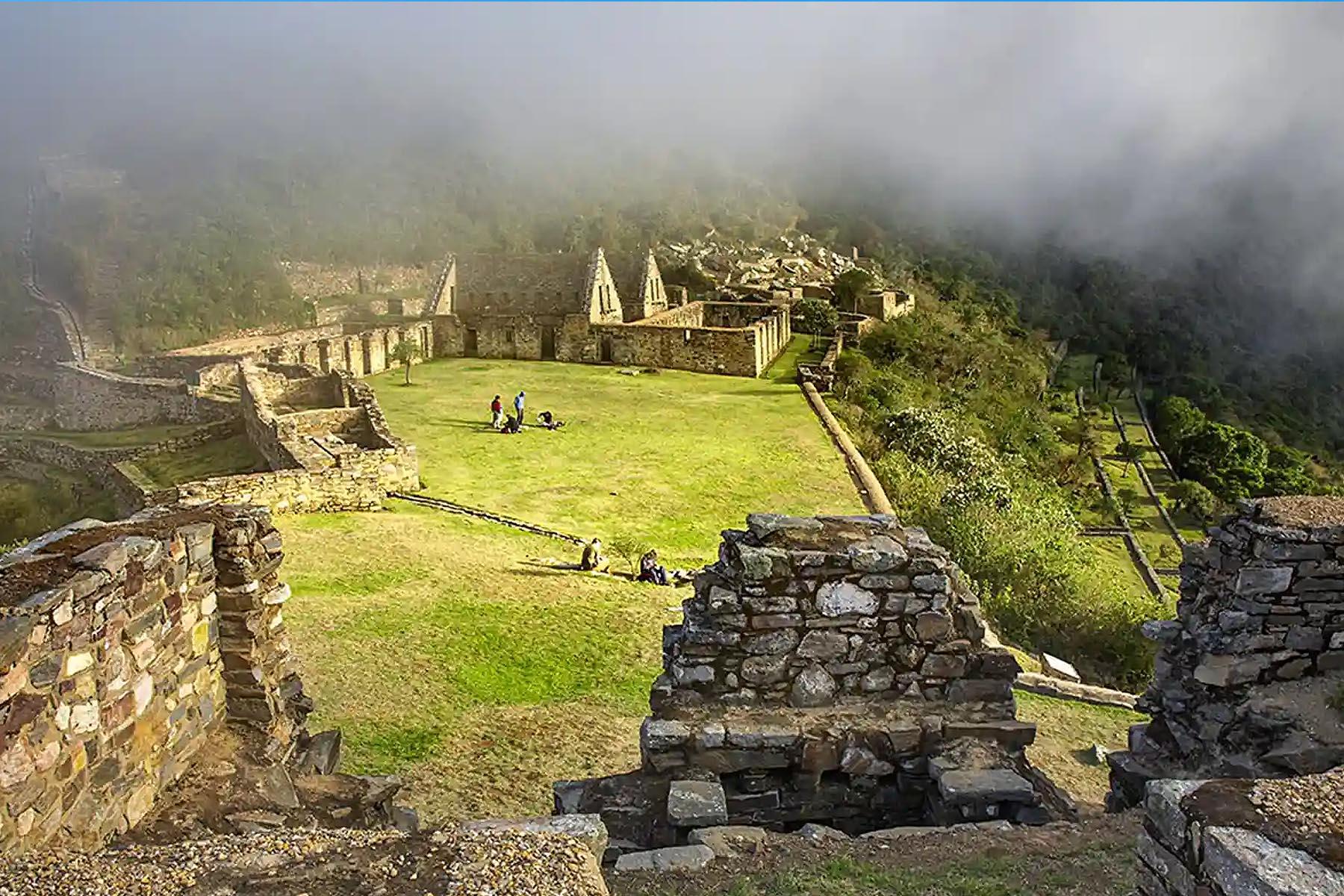 Choquequirao Hike