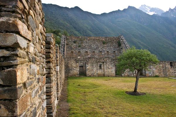 Choquequirao Hike