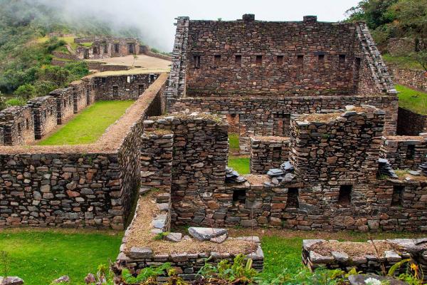 Choquequirao Hike