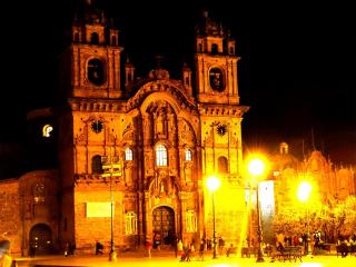 CUSCO THE NAVEL OF THE WORLD