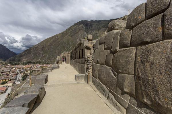 Inca Quarry Trek to Machu Picchu