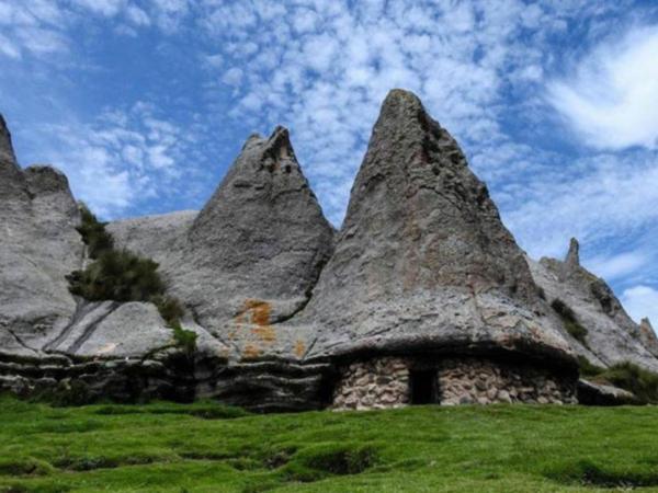 Pampachiri Stone Forest, the House of the Smurfs in Apurimac