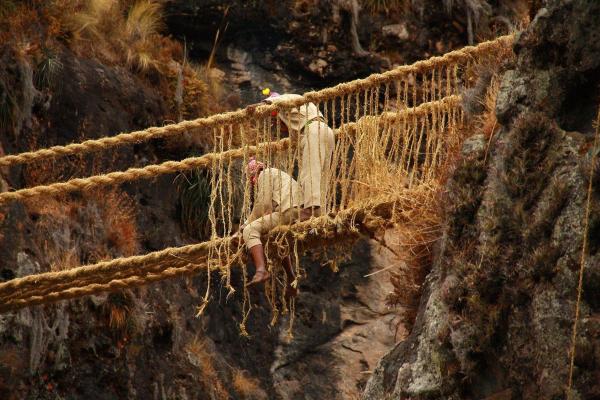 Qeswachaca Bridge Tour