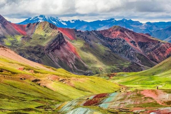 Rainbow Mountain Trek