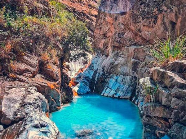 The canyon of turquoise mirrors in Cusco