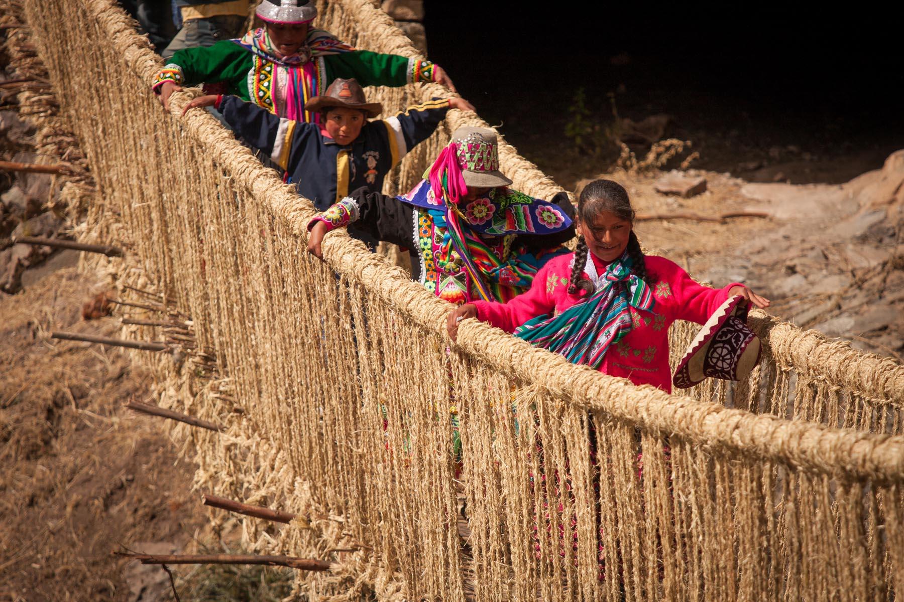 Qeswachaca Bridge Tour